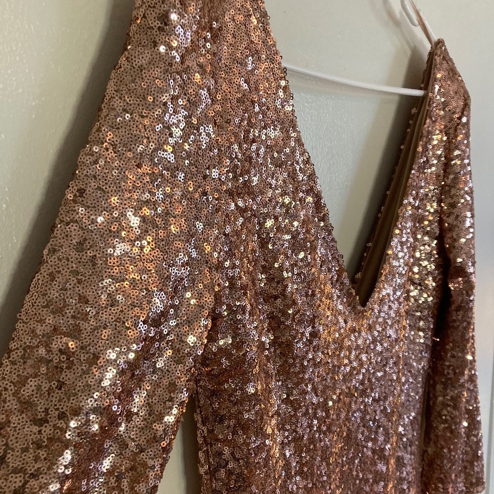 Fashion Nova Rose Gold Sequin Mini Dress with Half Sleeves, Size Large